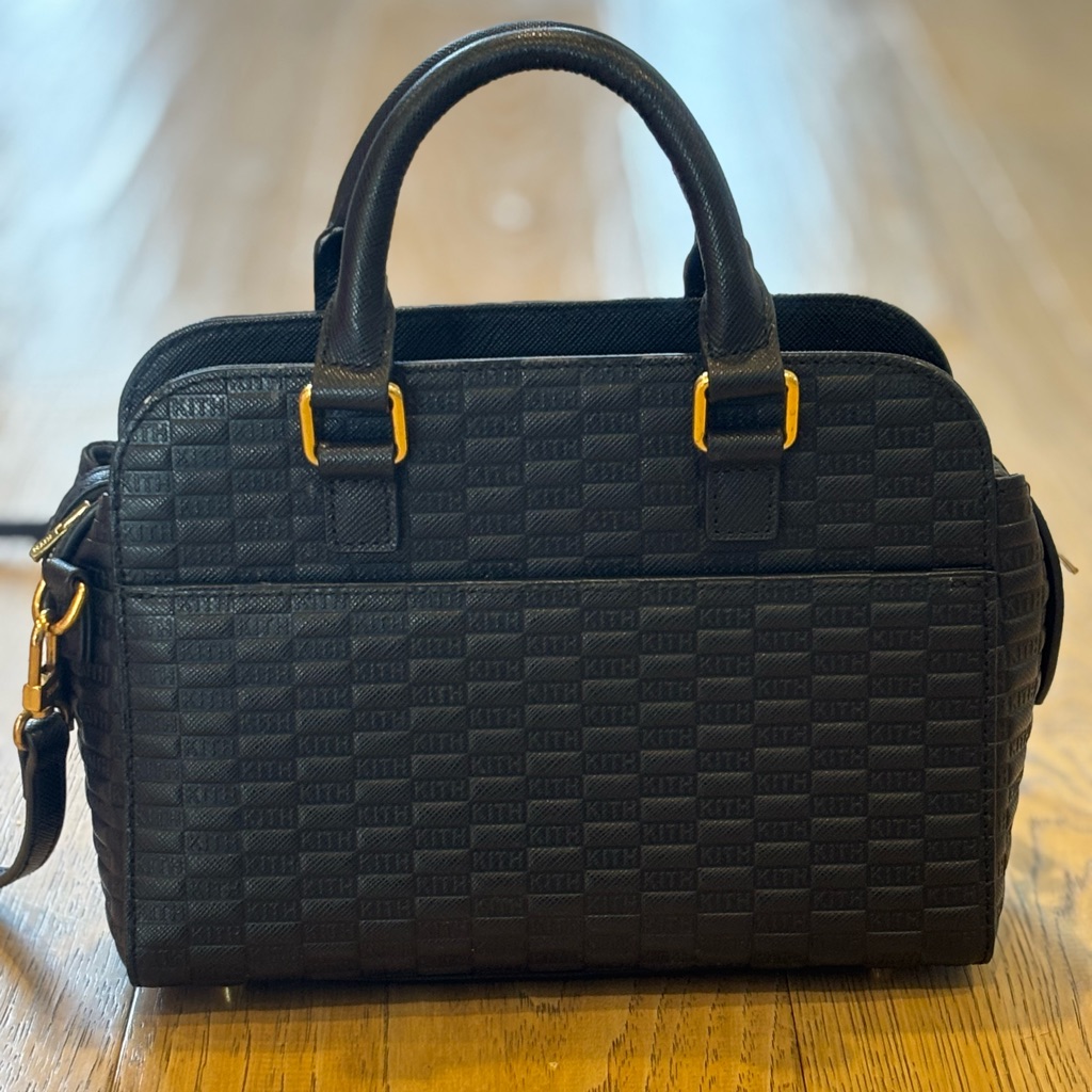 Kith Monogram Women’s Purse With Side Pockets